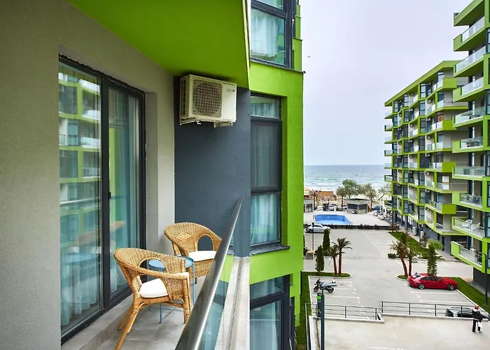 Lägenhet Marumbi By Alz Năvodari