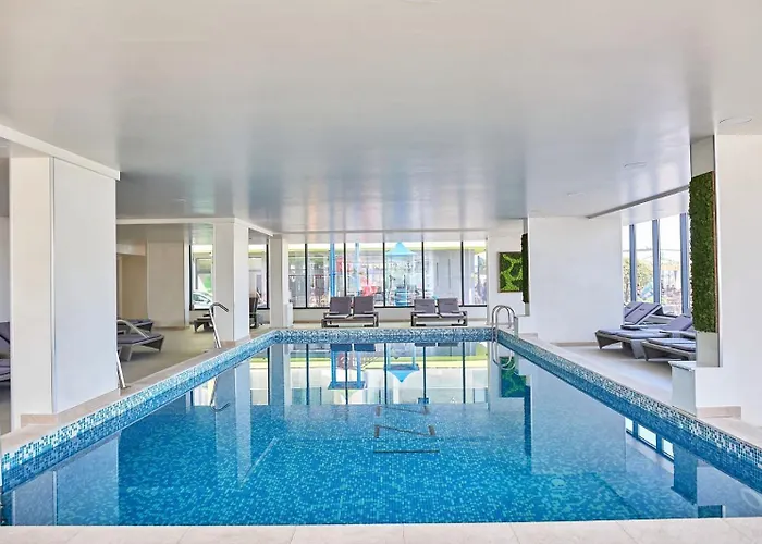 Lägenhet Marumbi By Alz Năvodari