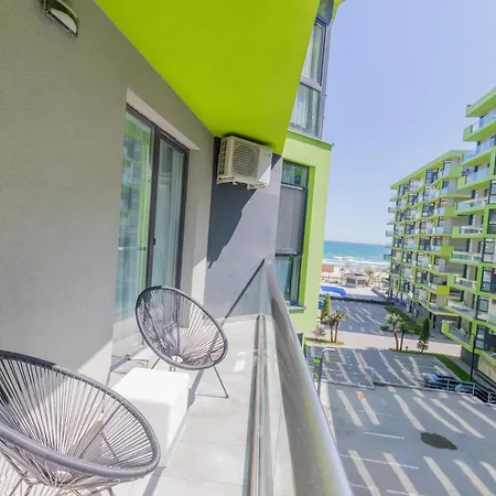 Marumbi By Alz Apartment Navodari